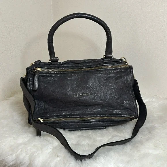 💯Authentic Givenchy Pandora Handbag🍀 - Picture 1 of 15